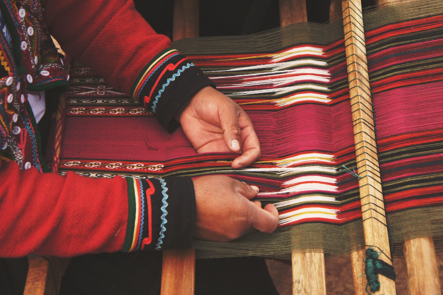 Trama de saberes: textil mapuche